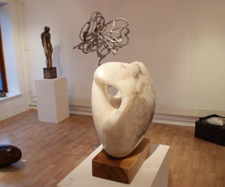 Glenn Morris Sculpture